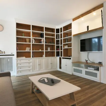 Apartment T3 In The Heart Of Jean Jaures With Free Parking *